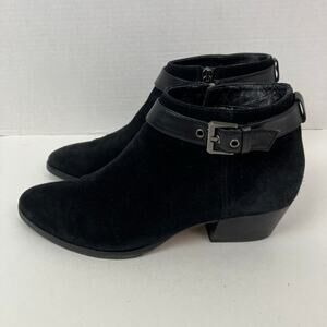 Aquatalia Sz 9 Fatima Black Suede Ankle Booties Waterproof Versatile Comfortable